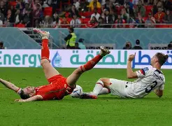 包含曼联单刀错失备战国王杯关键时刻浙江队调整名单以备法甲，阿森纳内部沟通备战英超看傻球迷的词条